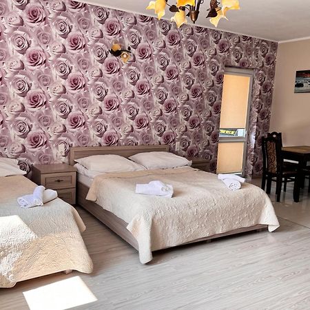 Apartamenty Maja -Pokoje - Domy Wakacyjne -Basen Podgrzewany -Jacuzzi - Sauna Łeba Extérieur photo